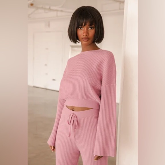 Lulus Sweaters - *Lulu's 2 pc Mauve Ribbed Knit Sweater & Pants Set